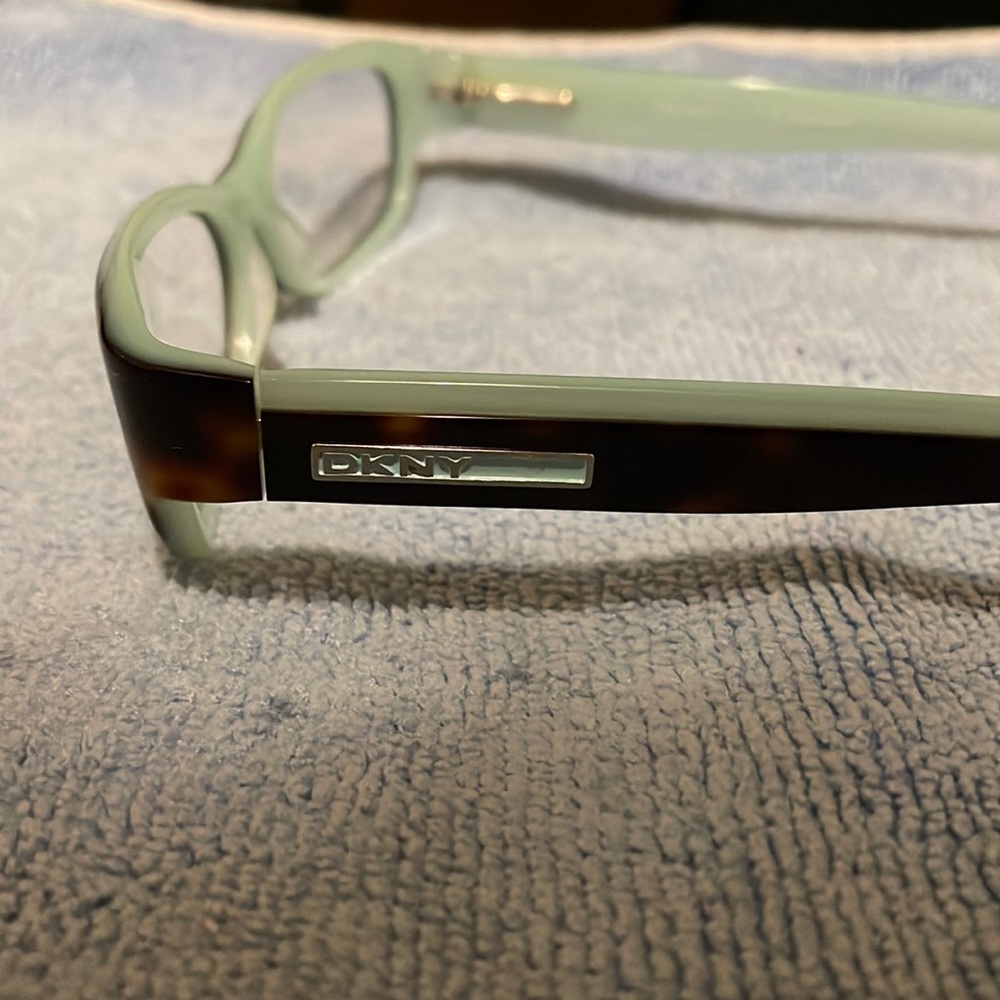 Brand new children, DKNY glasses without the tag